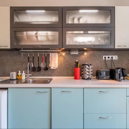 Charming 2Bdr Apartment In Historic Center With Parking Sofia Bagian luar foto