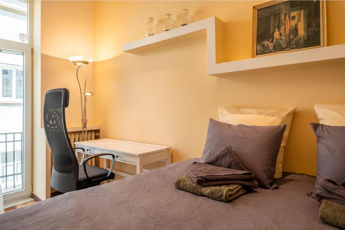 Charming 2Bdr Apartment In Historic Center With Parking Sofia Bagian luar foto