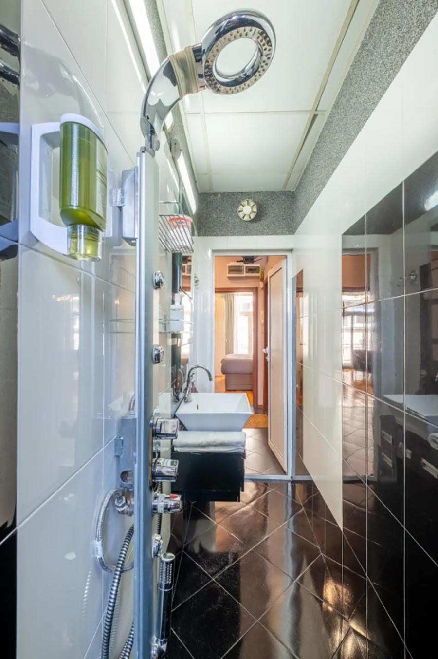 Charming 2Bdr Apartment In Historic Center With Parking Sofia Bagian luar foto